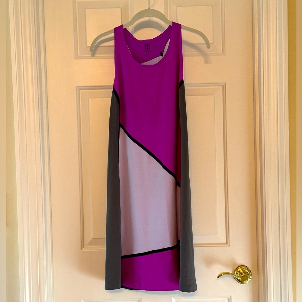 Title Nine Dress Medium Athletic Diamalete Racerback Stretch Golf Tennis Pocket